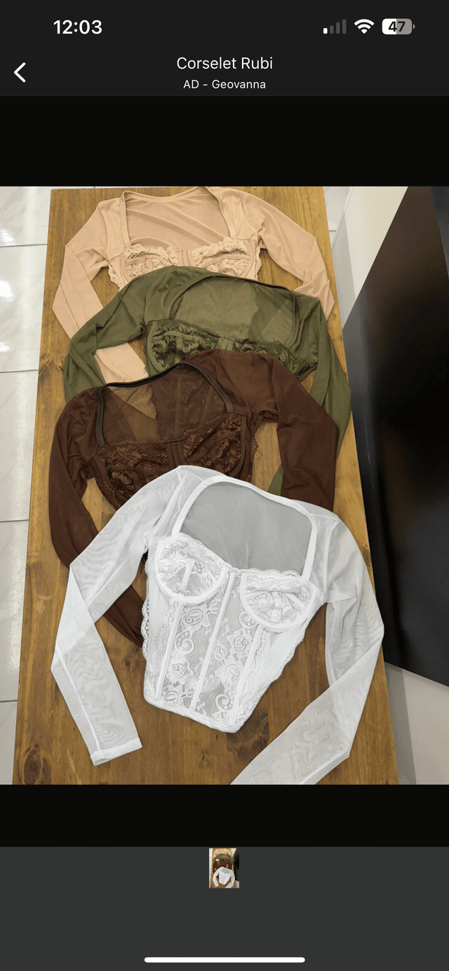 Cropped Tule manga longa